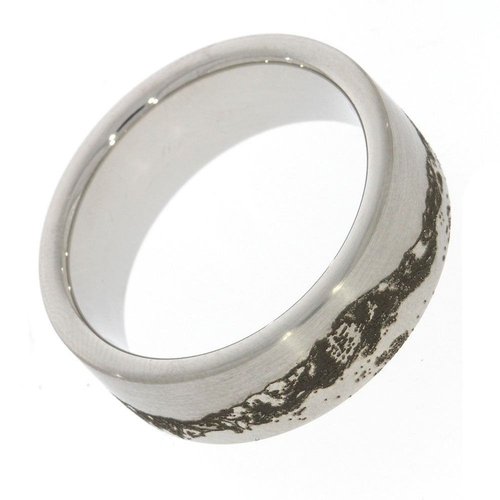 Serinium 8mm Gents Wedding Band with Photo Realistic Mountain Pattern