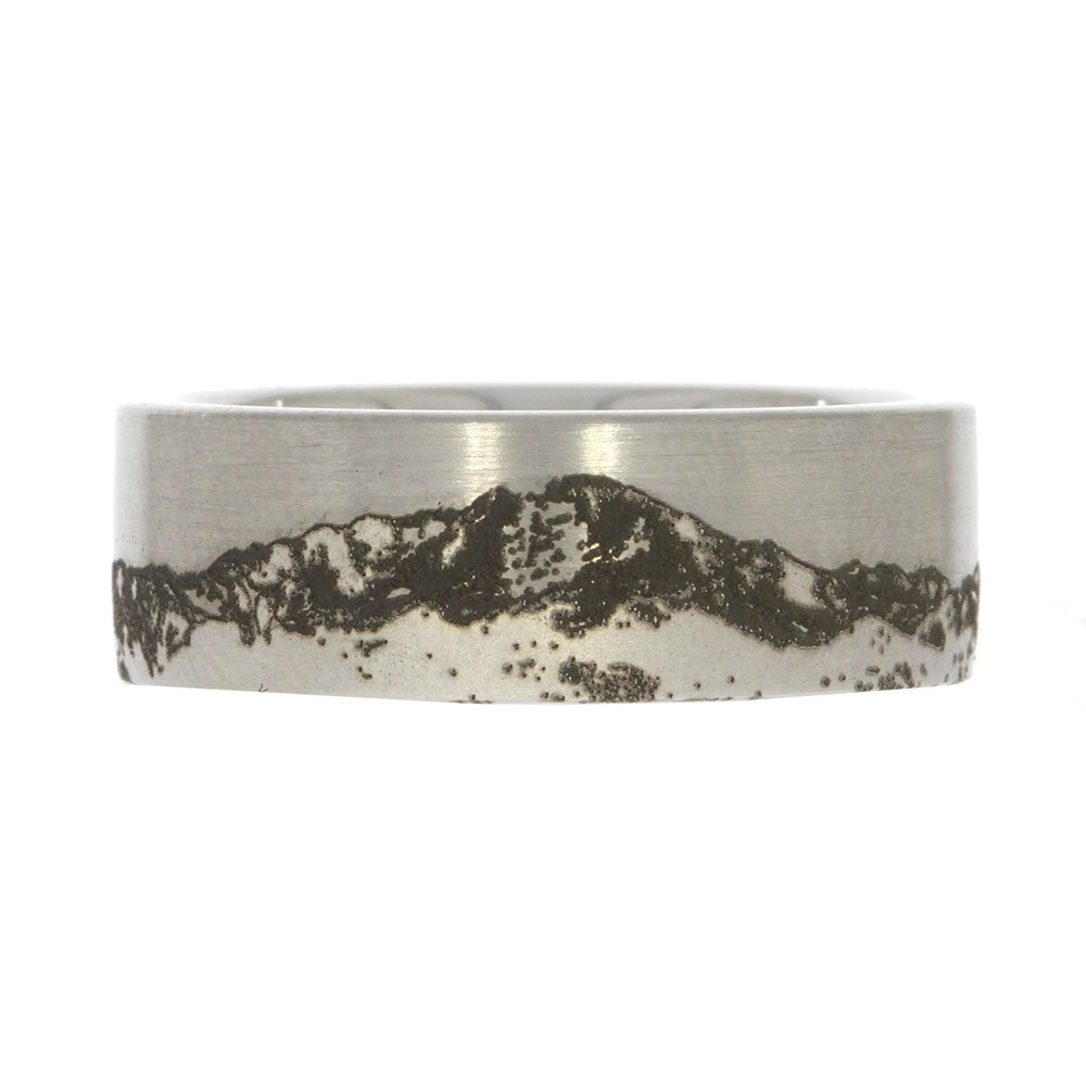 Serinium 8mm Gents Wedding Band with Photo Realistic Mountain Pattern
